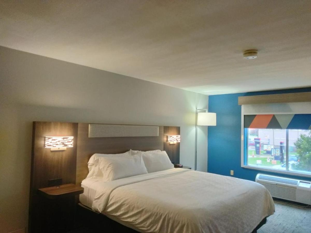 Holiday Inn Express Lapeer By Ihg Ngoại thất bức ảnh